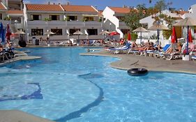 Nice Apartment On Las Americas Beach
